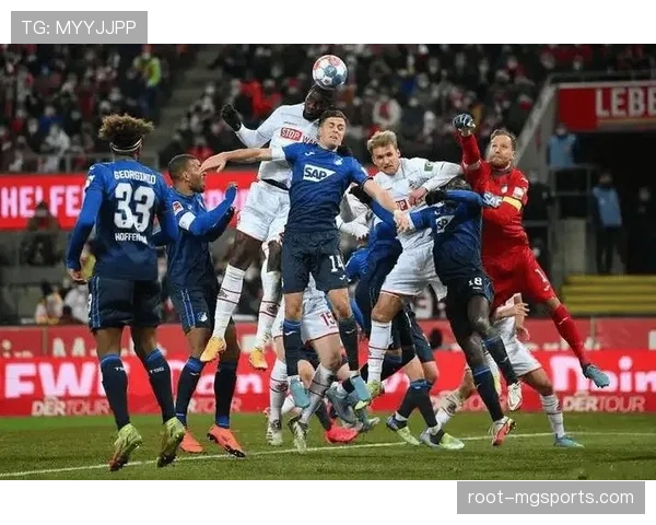 门兴主场迎战美因茨 埃尔维迪奥诺拉防线搭档应对保级压力